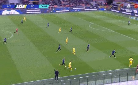 1647729693517083369.gif